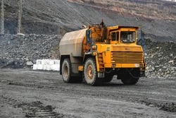 Серпантины не замёрзнут. Как лебединцы готовят карьер к зиме