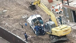 Рабочие выкопали 250-килограммовую авиабомбу в центре Белгорода