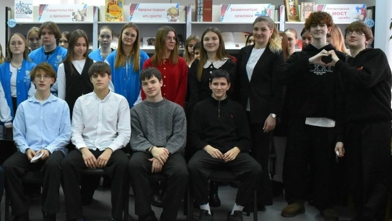 Губкинские школьники приняли участие в важной встрече «Права быть избирателем»