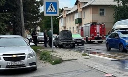 Автомобиль загорелся в Губкине