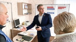 Глава администрации Михаил Лобазнов посетил филиал Союза поддержки матерей и жён военнослужащих