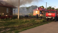 Трое приезжих спасли мать и детей из горящего дома в Белгородской области