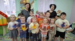 Сотрудники ЦКР «Форум» провели мастер-класс для губкинских дошколят 