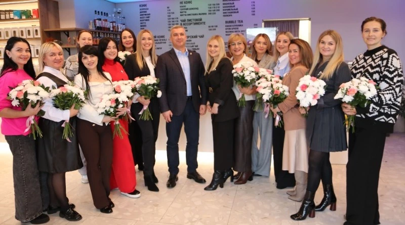 Михаил Лобазнов и Галина Колесникова встретились с губкинскими девушками-предпринимателями