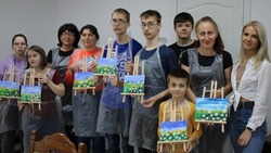 Губкинцы приняли участие в мастер-классе к Дню семьи, любви и верности