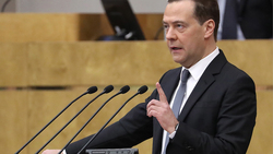 Дмитрий Медведев объявил о повышении пенсионного возраста для россиян
