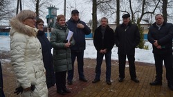 Губкинские депутаты посетили сёла Бобровы дворы и Сергиевка
