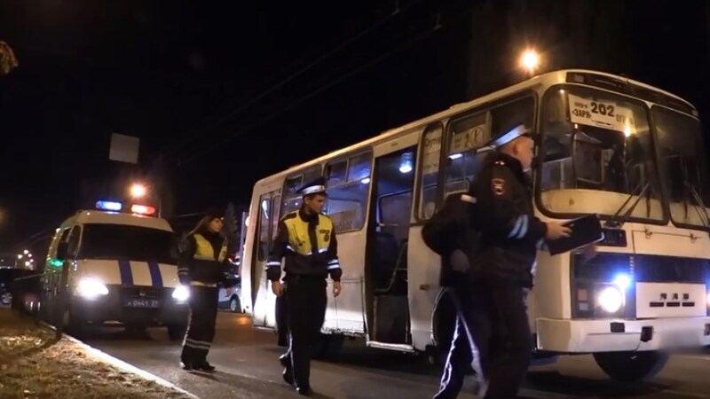 Автобус сбил пешехода. Сегодня в Назарово автобус сбил пассажира 21 . 10. 22 Год.