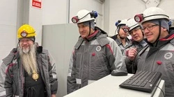 Василий Голиков и епископ Авель побывали в шахте имени Губкина