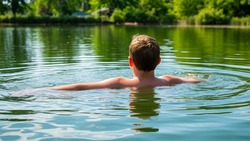 Губкинские спасатели напомнили о правилах поведения на воде