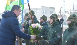 Вячеслав Гладков наградил победителей и призёров зимнего этапа игры «Зарница Воин-2025» в Губкине