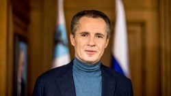 Вячеслав Гладков поздравил десантников с Днём ВДВ