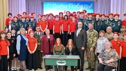 Герои в нашей памяти живут...