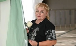 Елена Петренко: «Слушаю своё сердце и иду по его зову, ведь счастье – в моменте»