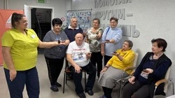 Губкинцы посетили увлекательную лекцию «Шишкотерапия как средство развития моторики рук»