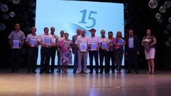 Сотрудники Лебединского ГОКа получили награды ко Дню металлурга