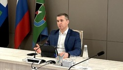 Глава администрации Губкинского городского округа Михаил Лобазнов провёл прямой эфир