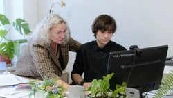 Студенты у руля: в Губкинском горно-политехническом колледже прошёл День дублёра