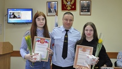 Две школьницы помогли предотвратить преступление в Корочанском районе