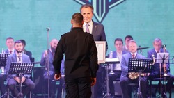 Вячеслав Гладков поздравил белгородский ОМОН «Острог» с 30-летним юбилеем 