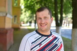 Губкинский тренер по плаванию Владимир Башкатов поделился секретом своих успехов