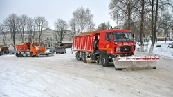 Погода заставила коммунальные службы Губкина приступить к снегоуборочным работам
