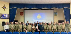 Накануне Дня пожарной охраны в Главном управлении МЧС вручили ведомственные награды