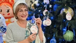 Губкинцы перевоплотились в добрых волшебников на благотворительной акции «Ёлка желаний»