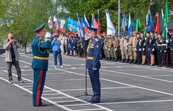 Парад молодёжных организаций военно-патриотической направленности прошёл в Губкине