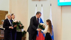 Вячеслав Гладков рассказал о награждении стипендиями отличившихся в номинации «Культура» ребят 
