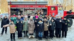 Губкинские пожарные провели познавательное занятие для школьников