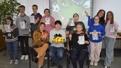 Губкинские библиотекари провели спортивную эстафету «Зажги свою энергию»