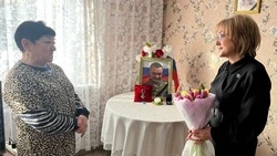 В канун Международного женского дня – цветы мамам Героев