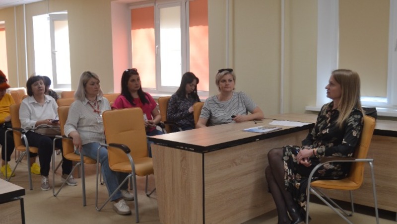 Обсуждения благоустройства сквера на улице Лазарева прошли в центральной детской библиотеке
