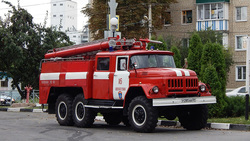 Белгородцы смогут забраться в кабину пожарной автоцистерны и примерить каску спасателя