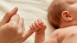 Губкинский ЗАГС назвал самые популярные имена для новорождённых за июль