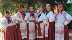 Губкинцы окунулись в атмосферу русской глубинки на губкинском карагоде «Пир на весь мир!»